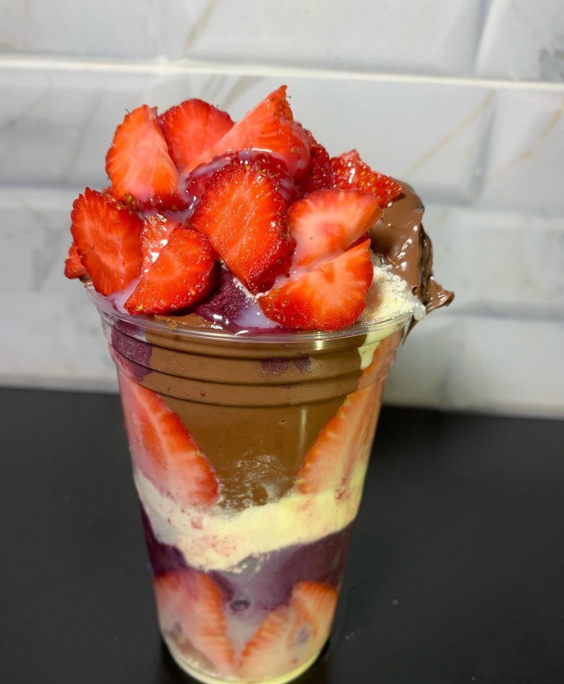 Açaí com Granola e Banana